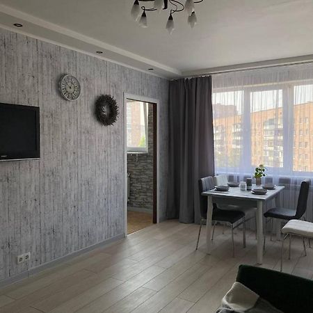 Красивая 3 К Кв Центр М Гагарина М Спортивная Kharkov Luaran gambar